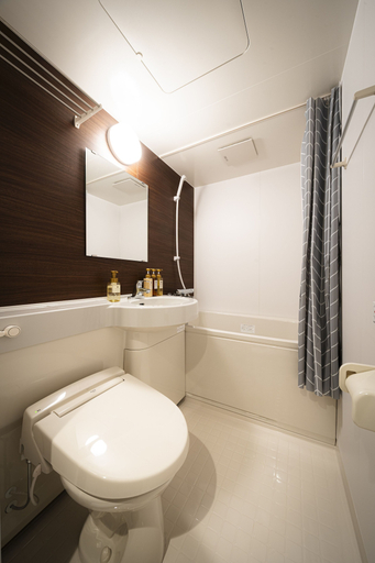 Bathroom 5, R Hotel Namba South, Osaka