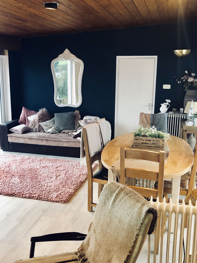 Others 3, 3 Bed Cottage - Sleeps 6 - Pets - Garden - Parking, Mid and East Antrim