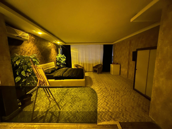 Bedroom 4, ÇANKAYA SUIT HOTEL, Çankaya