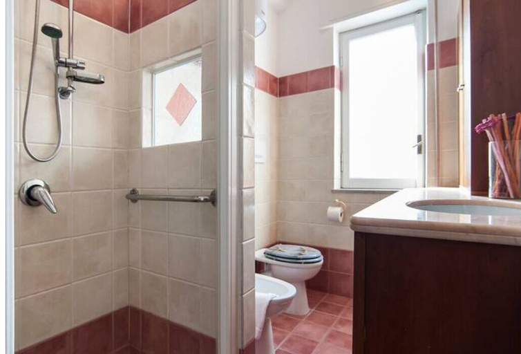 Bathroom 4, Casa Vacanza Circe, Latina