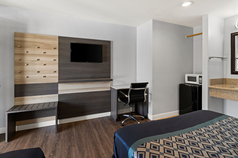 Bedroom 5
