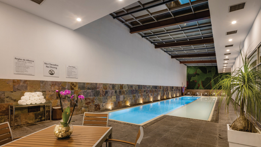 Sport & Beauty 2, Holiday Inn Express PUEBLA by IHG, San Andrés Cholula