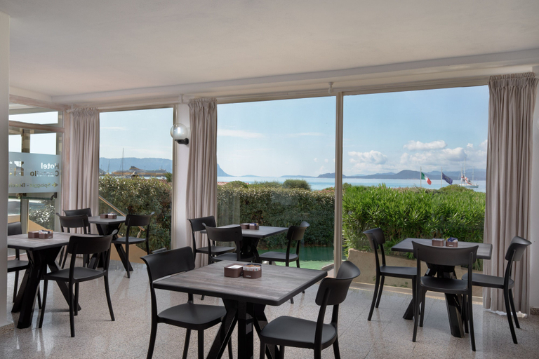 Food & Drinks 5, Hotel Castello, Olbia-Tempio