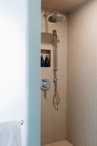 Bathroom 3, The Annex, Toronto
