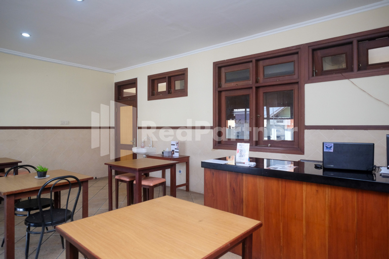 Food & Drinks 5, Griya Fatima Mitra RedDoorz near UGM, Sleman
