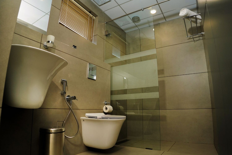Bathroom 4, The Leaves Resort Vythiri, Wayanad