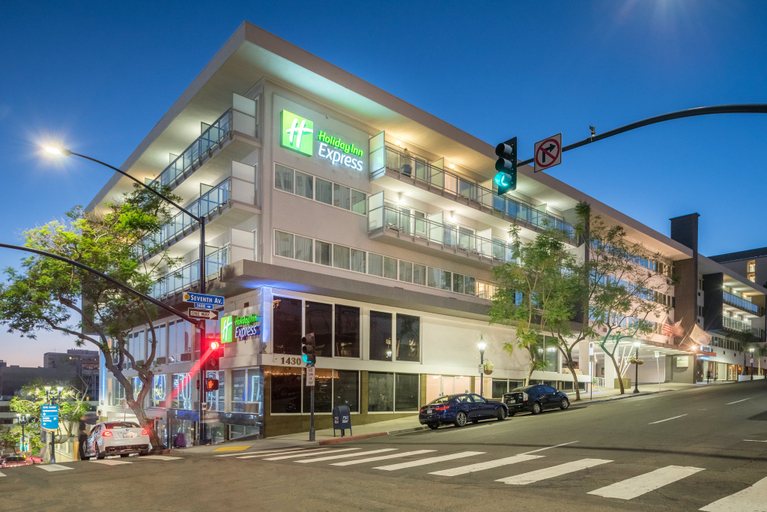 Exterior & Views 5, Holiday Inn Express SAN DIEGO DOWNTOWN by IHG, San Diego