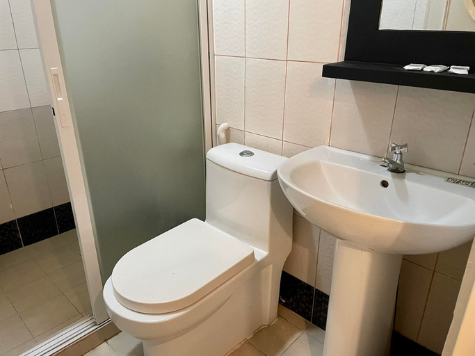 Bathroom, Hotel Benjamin Naval, Naval
