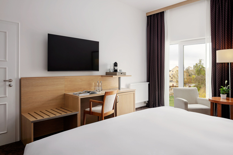 Bedroom 3, Harvey Spa Hotel, Cheb