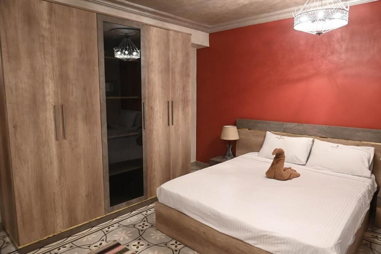 Bedroom 3, Eileen Hotel, 'Abdin