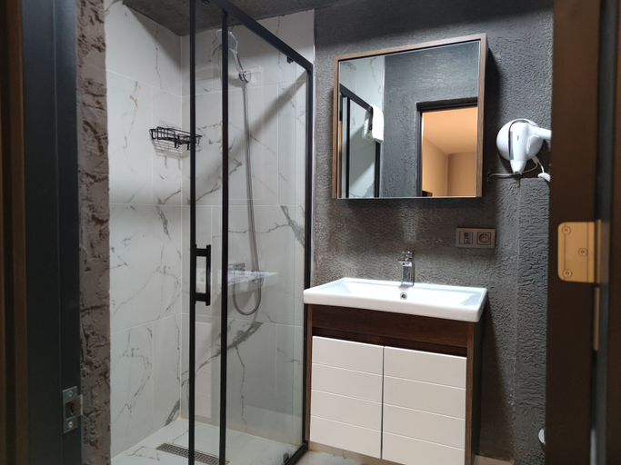 Bathroom 5, Olen Uskudar Hotel, Kadıköy