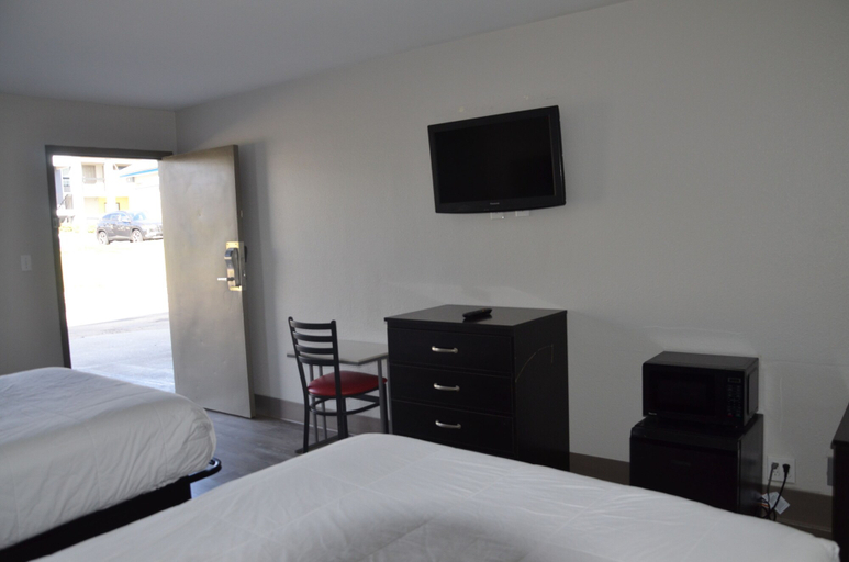 Bedroom 2, My Home & Suites Covington, Newton