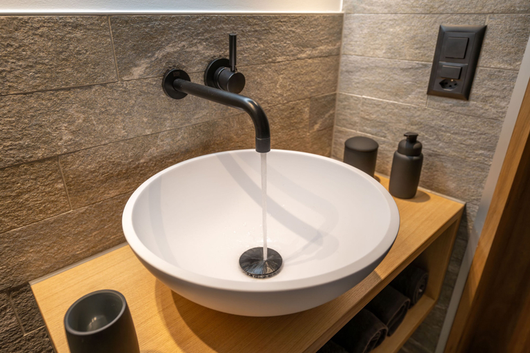 Bathroom 4, Seventh Sky- the luxury apartment, Visp