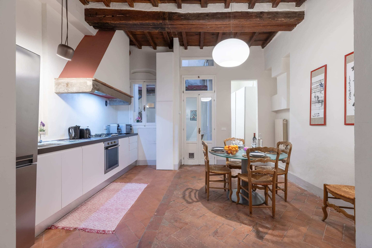 Others 4, Santo Spirito Suite, Florence