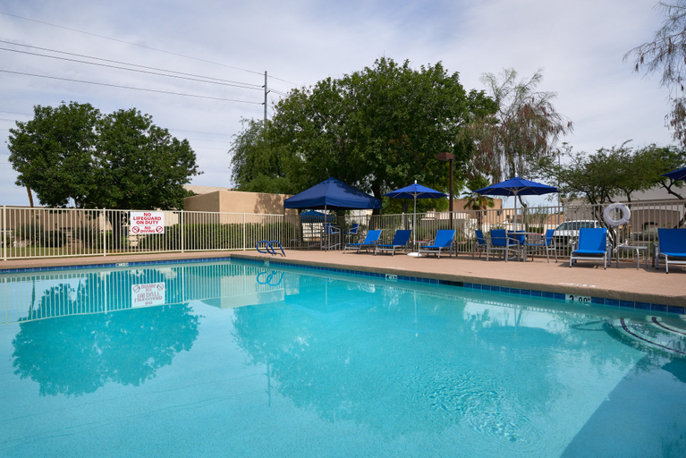 Sport & Beauty 2, Holiday Inn Express SCOTTSDALE NORTH by IHG, Maricopa