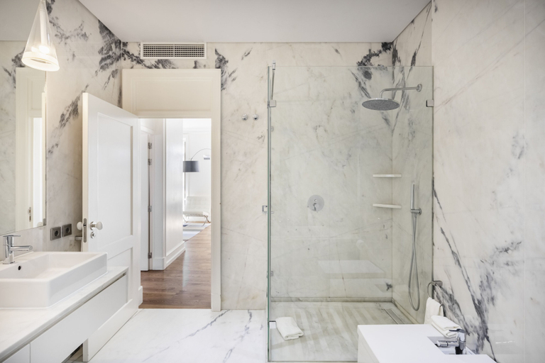 Bathroom 4, Chiado Trindade - Lisbon Best Apartments, Lisbon