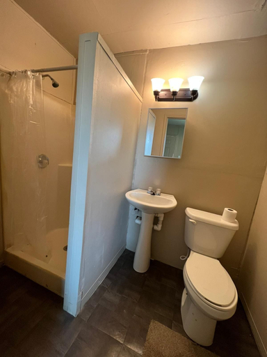 Bathroom 3, Extended Stay of Carrizo Springs, Dimmit