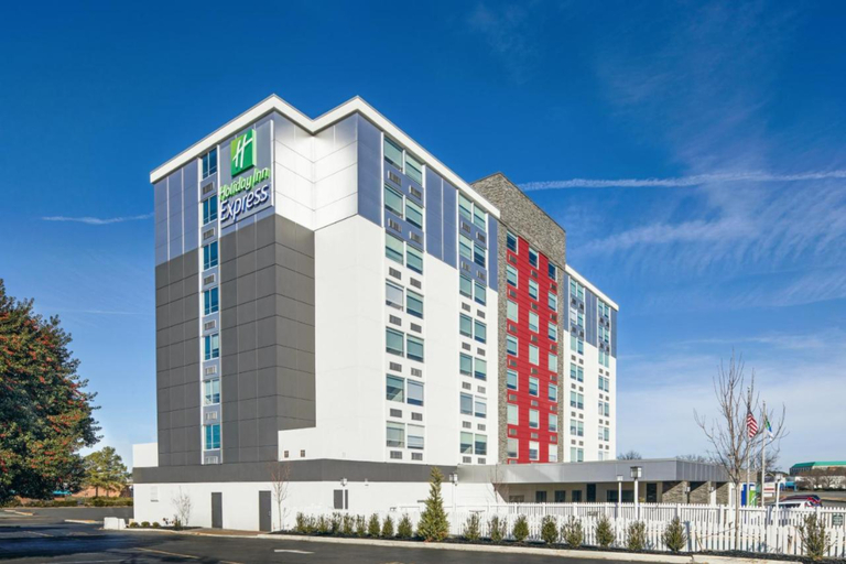Exterior & Views 5, Holiday Inn Express RICHMOND - MIDTOWN by IHG, Henrico