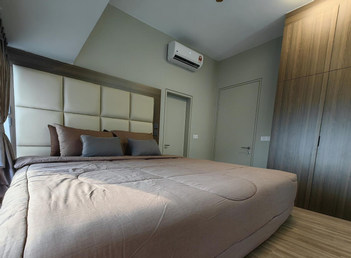 Bedroom 14