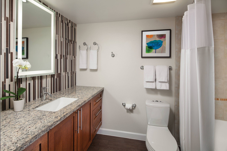 Bathroom 5, Marriott's Shadow Ridge II- The Enclaves, Riverside