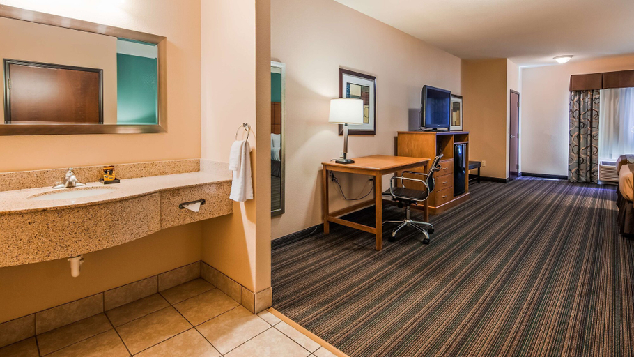 Bathroom 4, Best Western Plus Seminole Hotel & Suites, Gaines