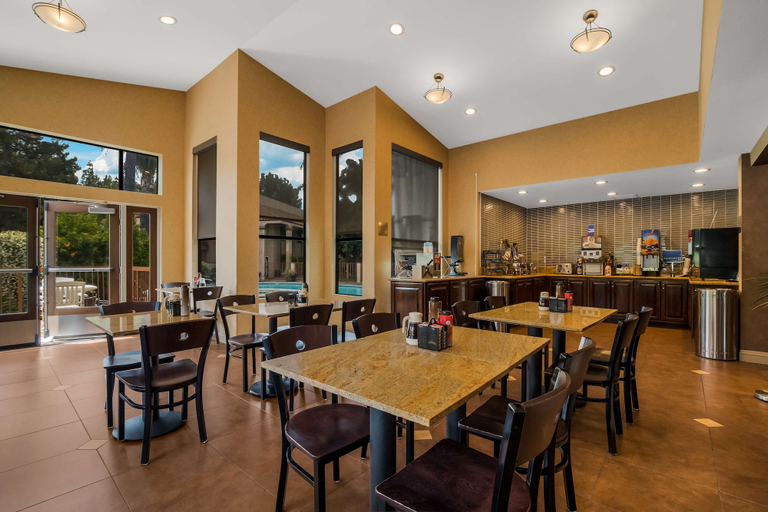 Food & Drinks 5, Best Western Diamond Bar Hotel & Suites, Los Angeles