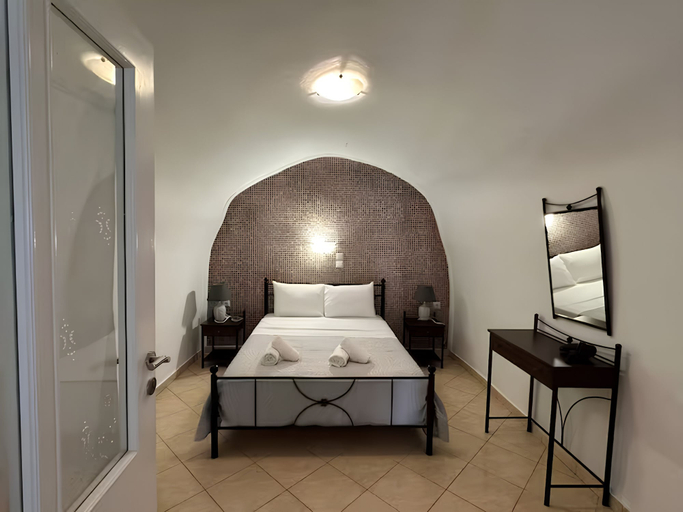 Bedroom 4, Vina's Place, South Aegean