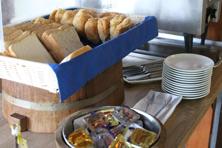 Food & Drinks 8