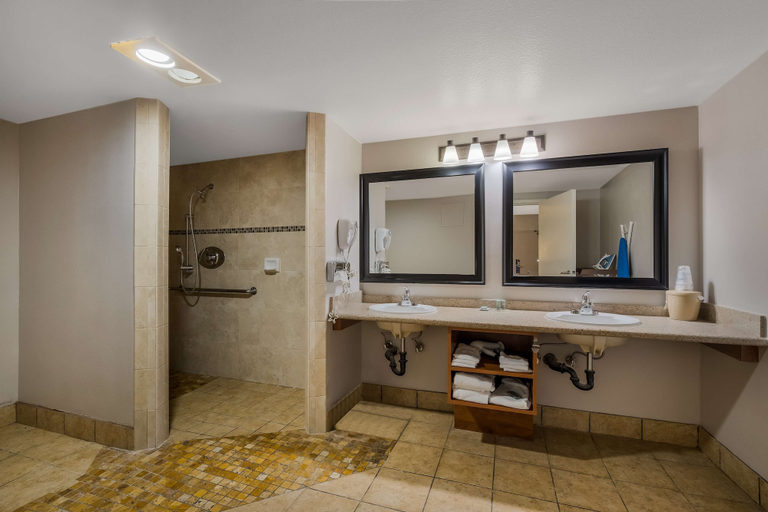 Bathroom 4, Best Western Diamond Bar Hotel & Suites, Los Angeles