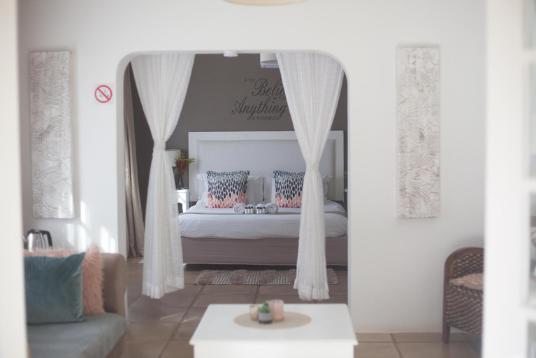 Bedroom 3, Caza Beach Guesthouse, eThekwini