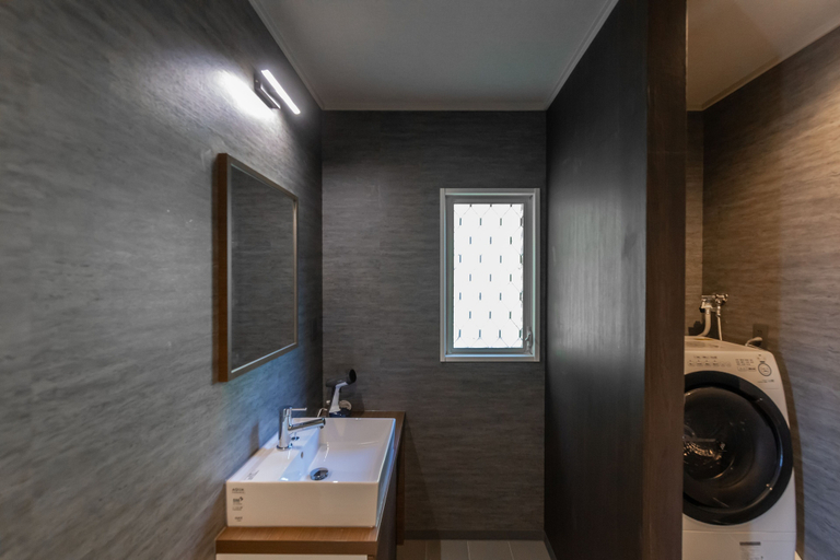 Bathroom 4, BREEZE AWAJI GOSHIKIHAMA, Sumoto