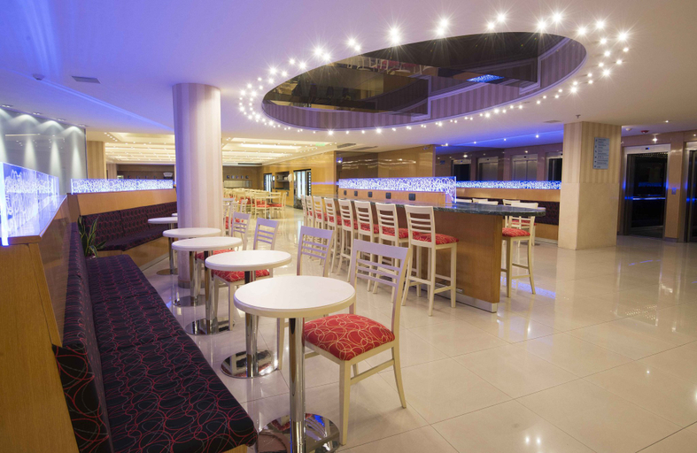 Food & Drinks 2, Holiday Inn Express ROSARIO by IHG, Rosario