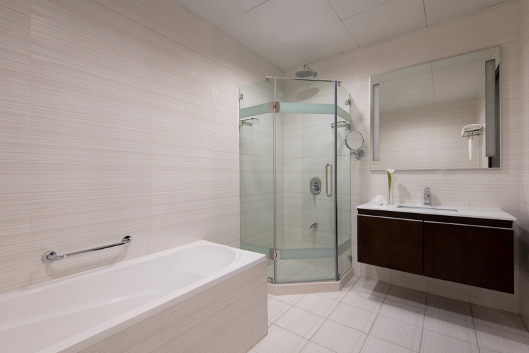 Bathroom 5, Marriott Executive Apartments City Center Doha, Doha