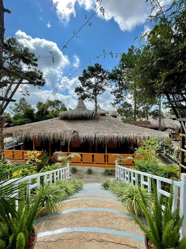 Room 5, Myat Saytaman Traditional Bamboo House, Taunggye