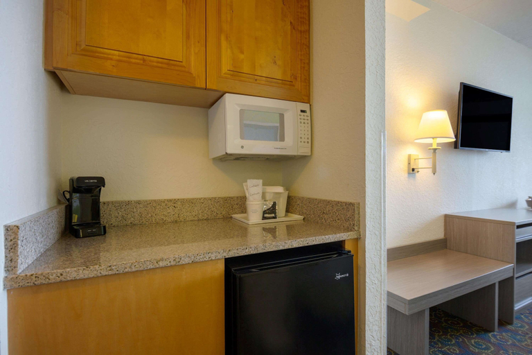 Others 5, Travelodge by Wyndham Outer Banks/Kill Devil Hills, Dare