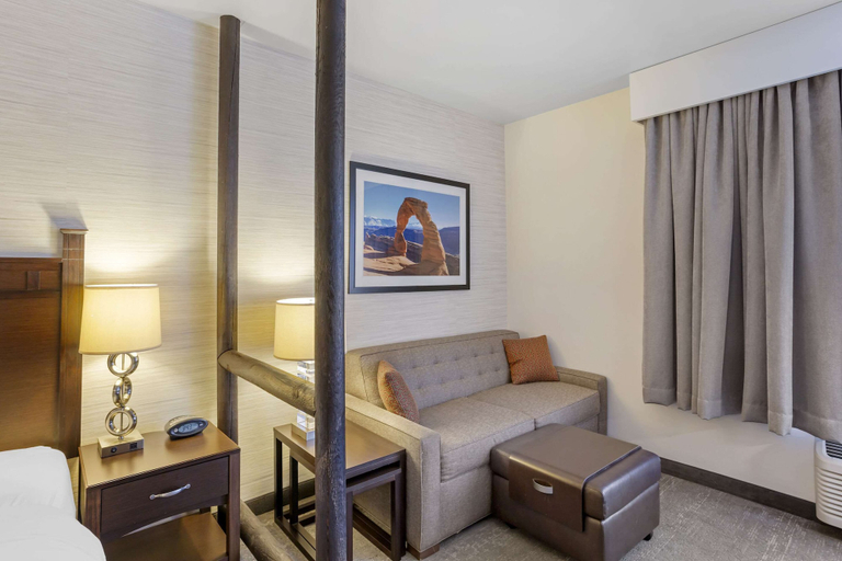 Bedroom 3, Quality Suites Moab near Arches National Park, Grand