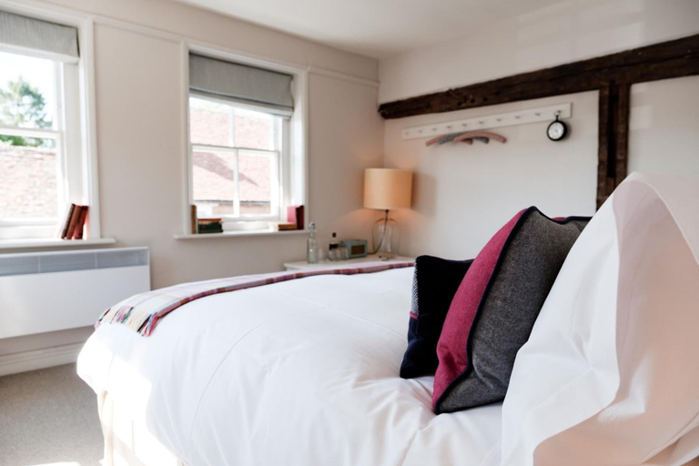 Bedroom 2, Bel & The Dragon Kingsclere, Hampshire