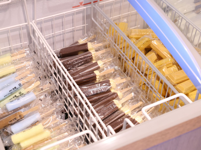 Food & Drinks 10