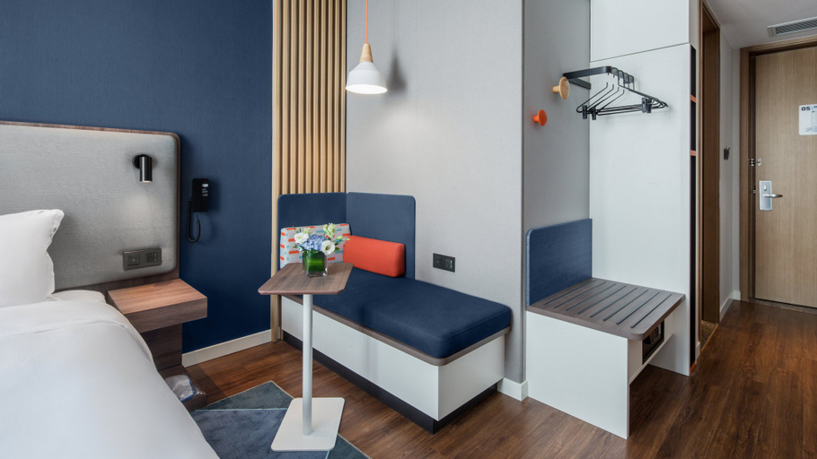 Bedroom 29