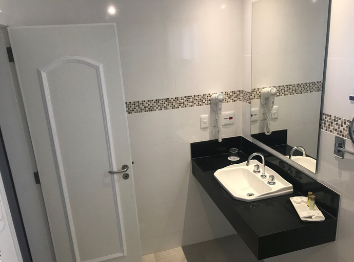 Bathroom 5, Olinda Rio Hotel, Rio de Janeiro