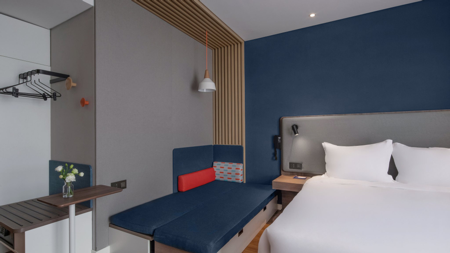 Bedroom 22