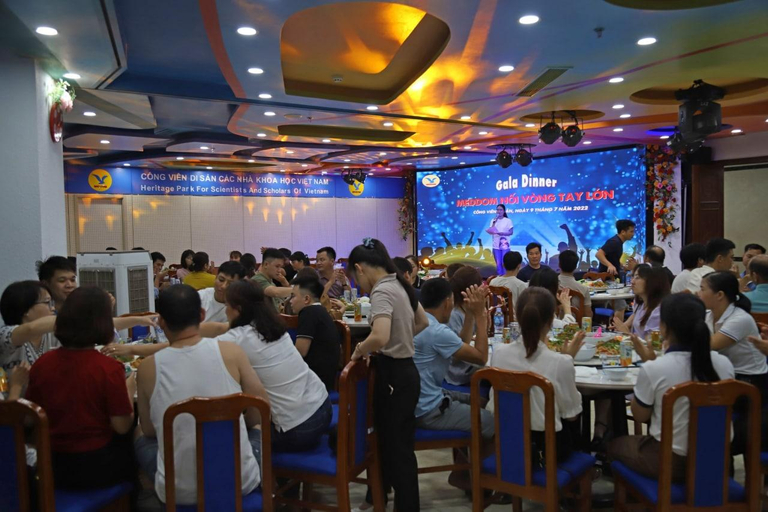 Food & Drinks 3, MEDDOM Park , Cao Phong