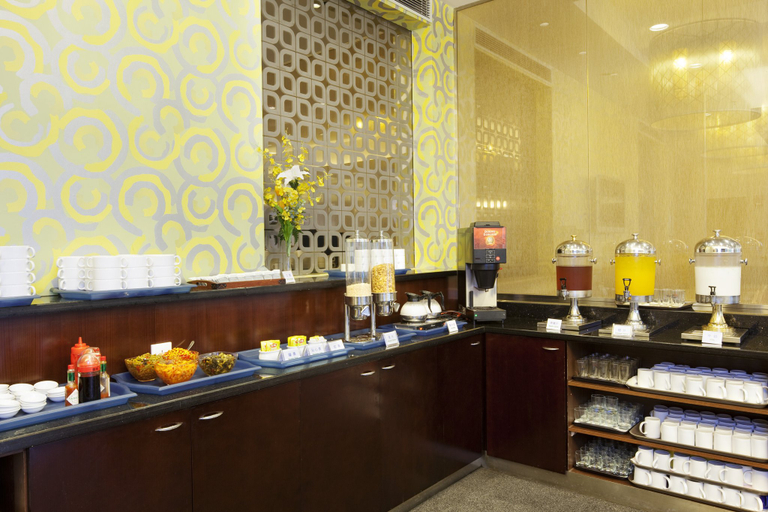 Food & Drinks 5, Holiday Inn Express SHANGHAI PUTUO by IHG, Shanghai