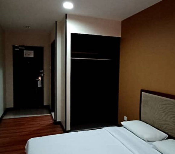 Bedroom 19