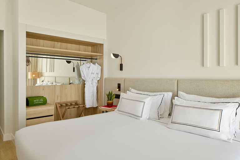 Bedroom 3, Melia Lloret de Mar, Girona