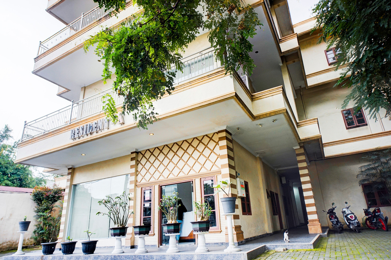 Exterior & Views 2, Resident- K Syariah, Medan