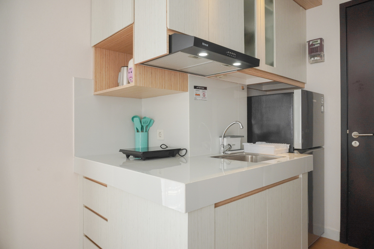 Others 4, Comfort and Enjoy Living Studio Casa de Parco Apartment By Travelio, Tangerang