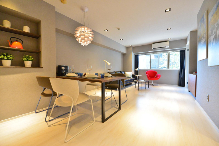 Ideal 2-bedroom apartment in the heart of Roppongi, Minato