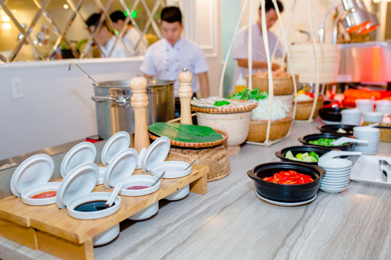 Food & Drinks 4, Bella Merry Hotel, Da Nang