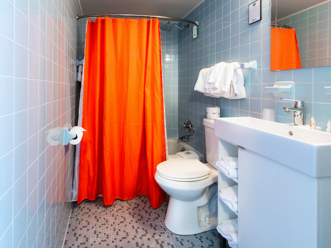 Bathroom 4, Hotel Royal Oak, Oakland